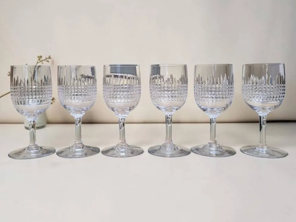 6 verres à vin en cristal de Baccarat, modèle Nancy