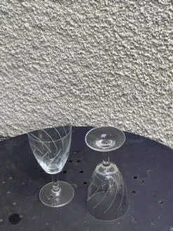 7 verres à vin en cristal et verre ciseles vintage
