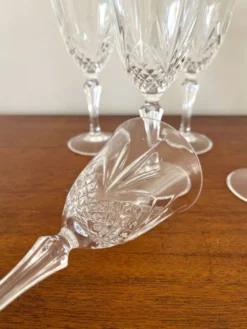 6 verres à vin "Masquerade" Cristal d'Arques vintage