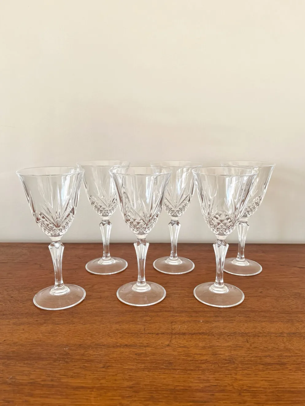 6 verres à vin "Masquerade" Cristal d'Arques vintage