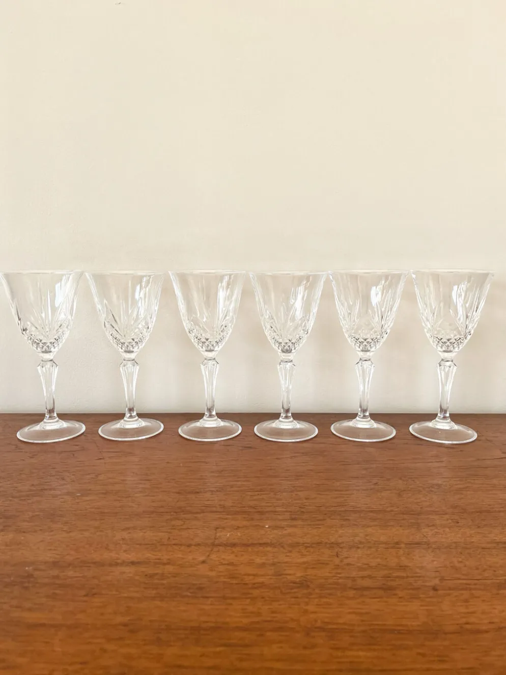 6 verres à vin "Masquerade" Cristal d'Arques vintage