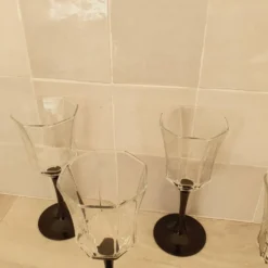 6 verres à vin Octime octogonal pied noir