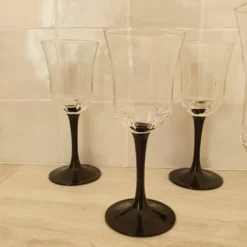 6 verres à vin Octime octogonal pied noir