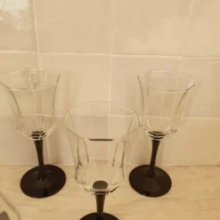 6 verres à vin Octime octogonal pied noir