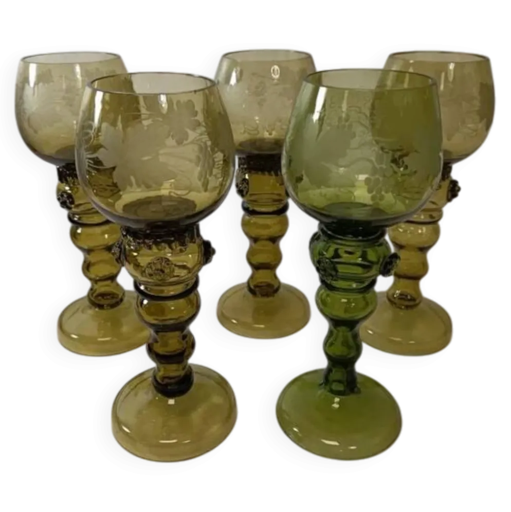 5 verres à Vin Roemer en Cristallin Vert XIX ème vintage en cristallin