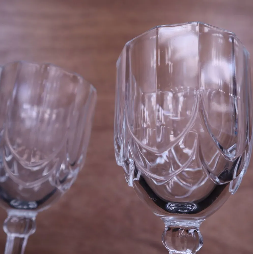 4 verres à vin rouge Luminarc Art déco
