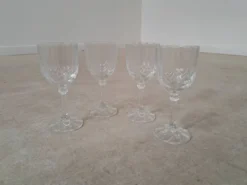 4 verres à vin rouge Luminarc Art déco