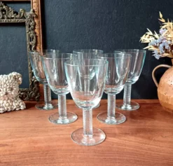 6 verres à vin transparents 15 cl vintage