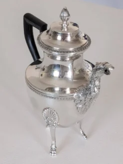 Verseuse à café style Empire en métal argenté, bec tête d'aigle