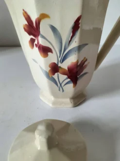Verseuse Digoin Sarreguemines modèle 9225 – décor floral stylisé