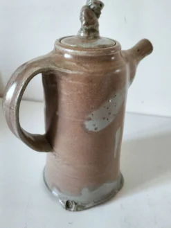Verseuse zoomorphe en grès émaillé à la souris – Céramique artisanale