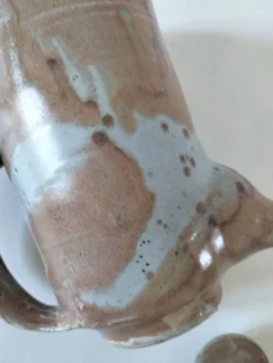 Verseuse zoomorphe en grès émaillé à la souris – Céramique artisanale