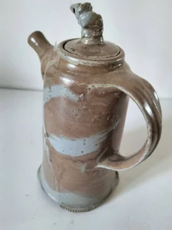 Verseuse zoomorphe en grès émaillé à la souris – Céramique artisanale