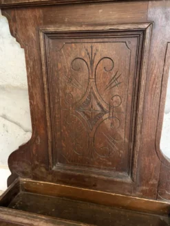 Vestiaire ancien en chêne sculpté, miroir et porte-parapluie — fin XIX