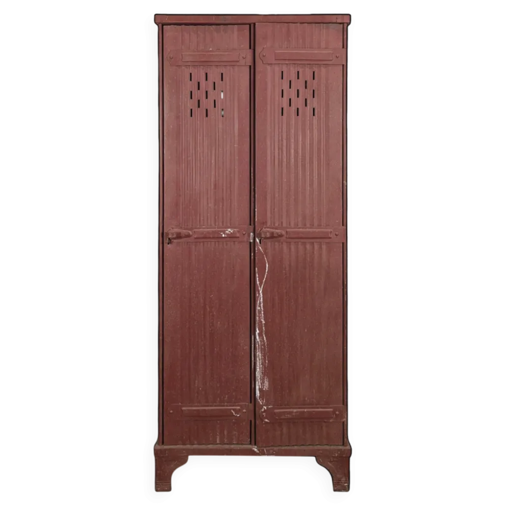 Vestiaire d'atelier en métal peint rouge à deux portes