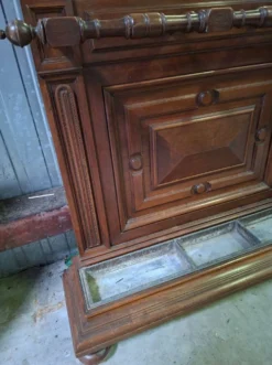 vestiaire d’entrée à miroir en noyer – XIXe siècle