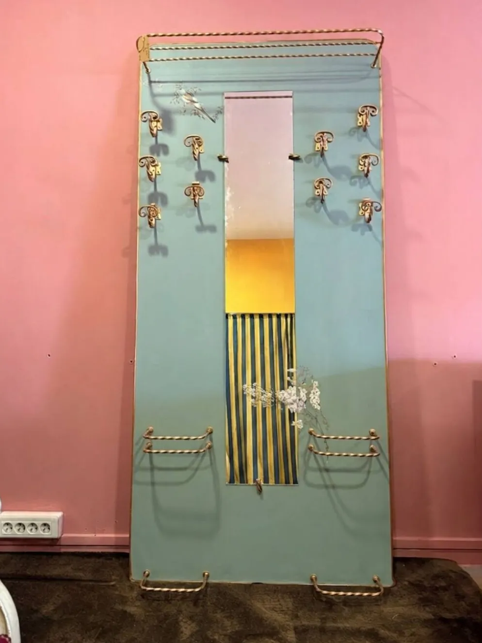 Vestiaire d'entrée mural vintage avec miroir et patères