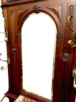 Vestiaire en noyer