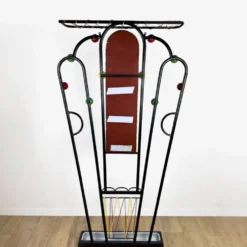 Vestiaire métal boules bois et scoubidou années 60