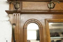 Vestiaire Napoléon III en noyer fin 19e, 3 miroirs, marbre