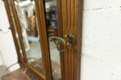 Vestiaire Napoléon III en noyer fin 19e, 3 miroirs, marbre