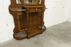Vestiaire Napoléon III en noyer fin 19e, 3 miroirs, marbre