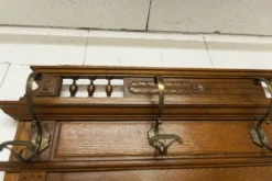 Vestiaire Napoléon III en noyer fin 19e, 3 miroirs, marbre