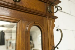 Vestiaire Napoléon III en noyer fin 19e, 3 miroirs, marbre