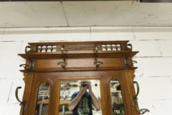 Vestiaire Napoléon III en noyer fin 19e, 3 miroirs, marbre
