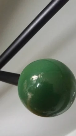 Vestiaire porte manteau boules de billard et miroir style Roger Feraud