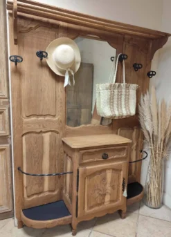 Vestiaire porte-manteaux en chêne massif