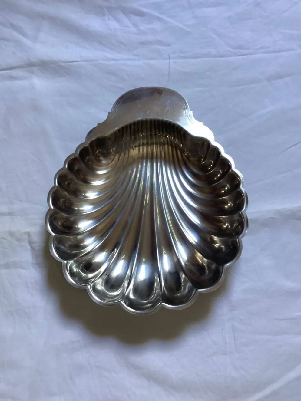 Vide poche coquillage dimensions : largeur -34,5 cm - profondeur -28 cm-