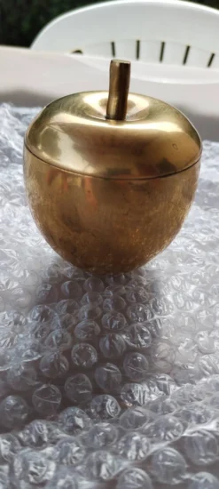 Vide-poche ou boîte à bijoux en laiton doré