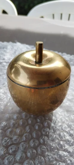 Vide-poche ou boîte à bijoux en laiton doré