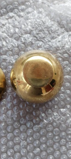 Vide-poche ou boîte à bijoux en laiton doré