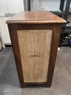 Vieux meuble frigo / glacière