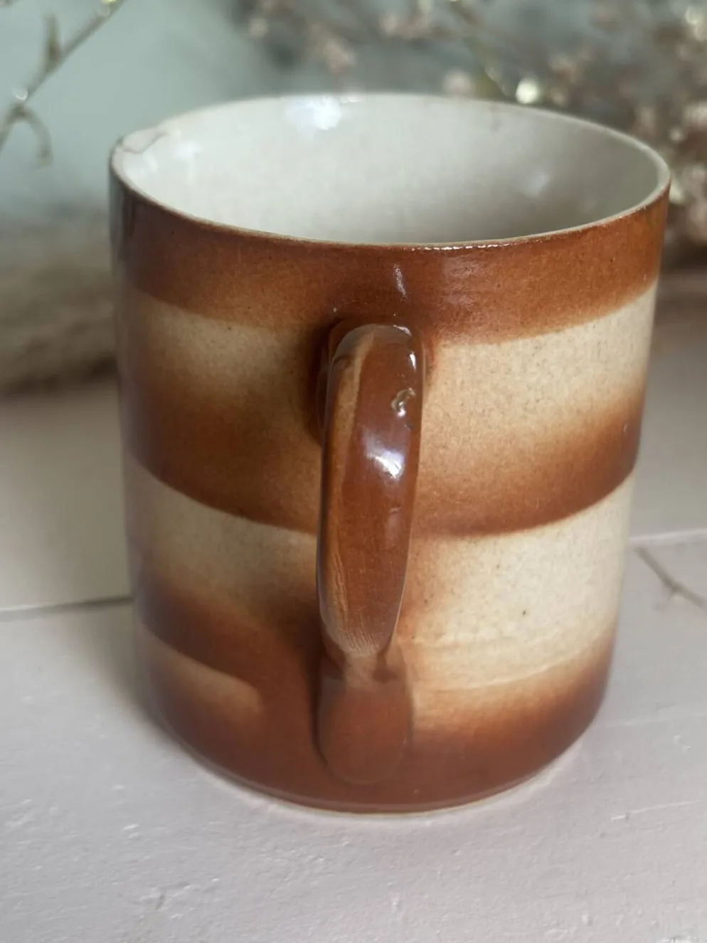 Vintage années 70 ancien mug en faïence motif graphique cubique marron