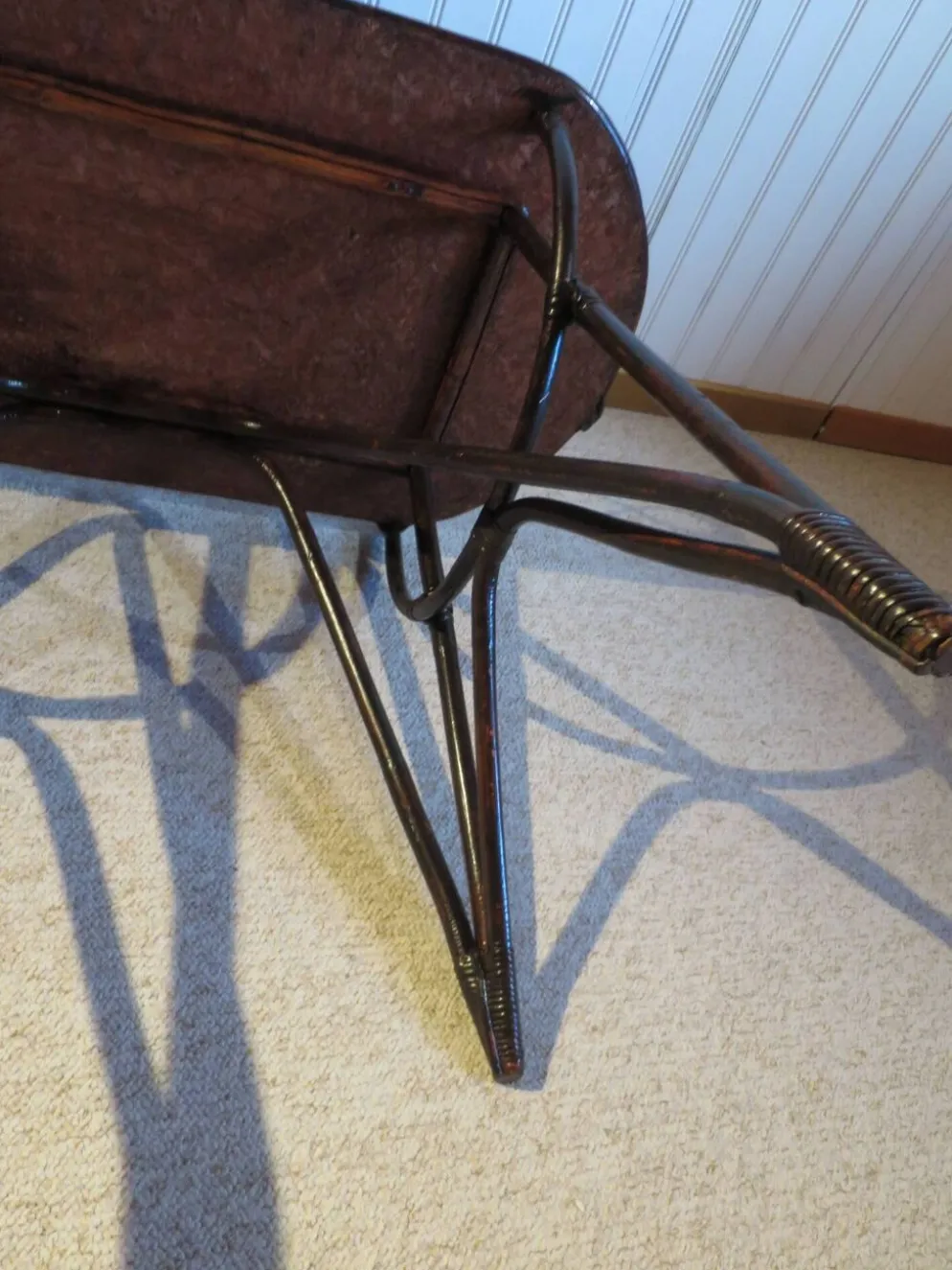 Vintage bureau d'enfant console bambou rotin bois courbé style Thonet années 80 acajou fonçé
