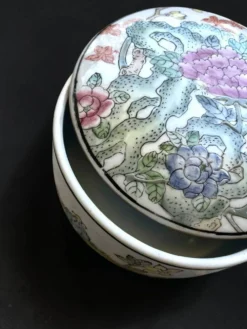 Vintage Chinese Porcelain Trinket Box H.F.P. Macau Famille Rose 1970s