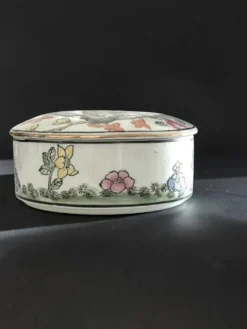 Vintage Chinese Porcelain Trinket Box H.F.P. Macau Famille Rose 1970s