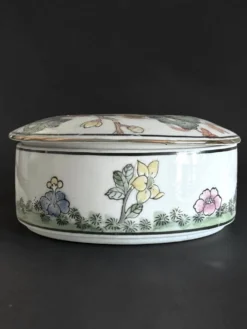 Vintage Chinese Porcelain Trinket Box H.F.P. Macau Famille Rose 1970s