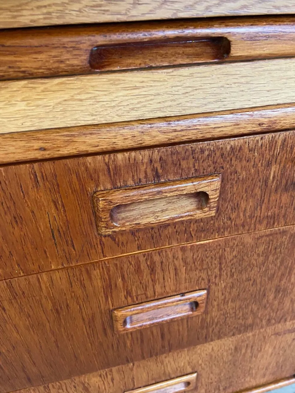 Vintage Danish desk in teak and oak by Børge Mogensen for Søborg Møbelfabrik, 1960s.