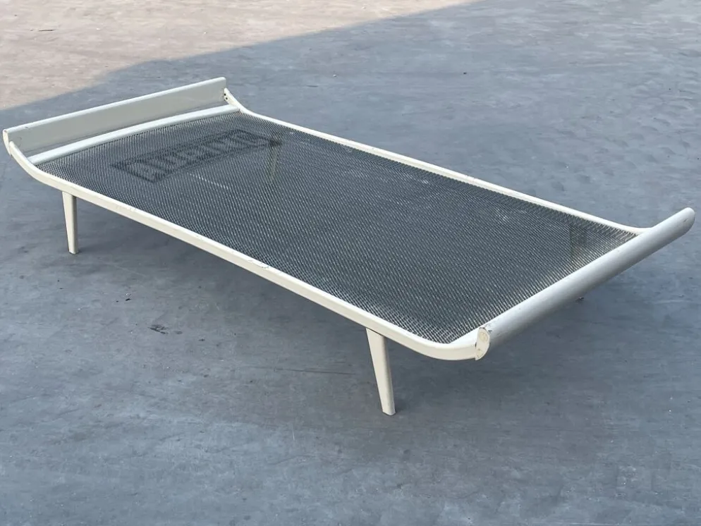 Vintage daybed Auping Cleopatra design par Dick Cordemeyer