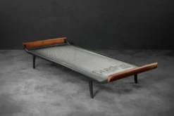 Vintage Mid-Century Dutch Modern Cleopatra Daybed for Auping