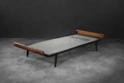 Vintage Mid-Century Dutch Modern Cleopatra Daybed by Dick Cordemeyer
