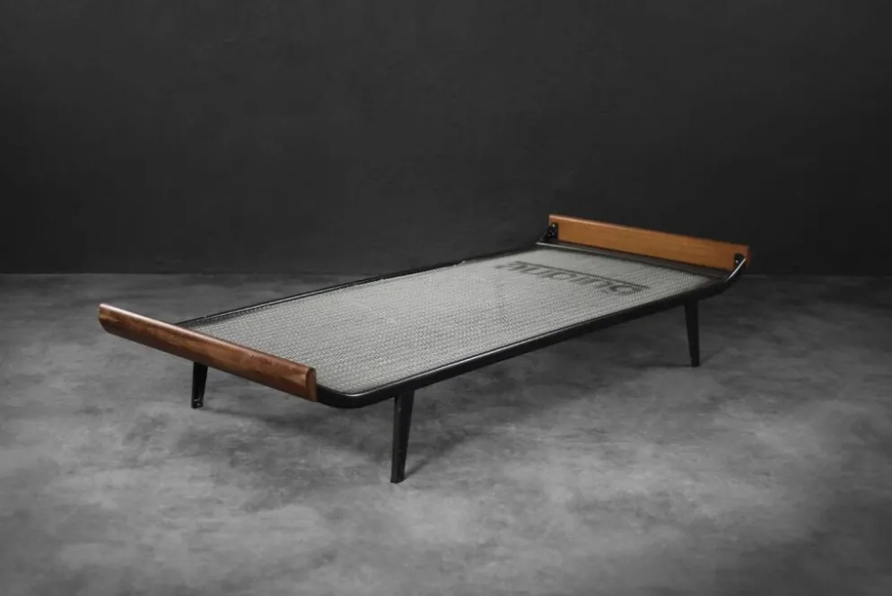 Vintage Mid-Century Dutch Modern Cleopatra Daybed by Dick Cordemeyer