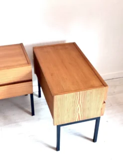 Vintage nachtkastjes minimalistisch jaren 60