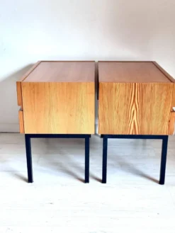 Vintage nachtkastjes minimalistisch jaren 60