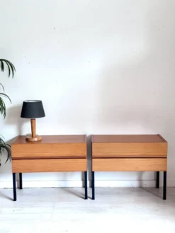 Vintage nachtkastjes minimalistisch jaren 60