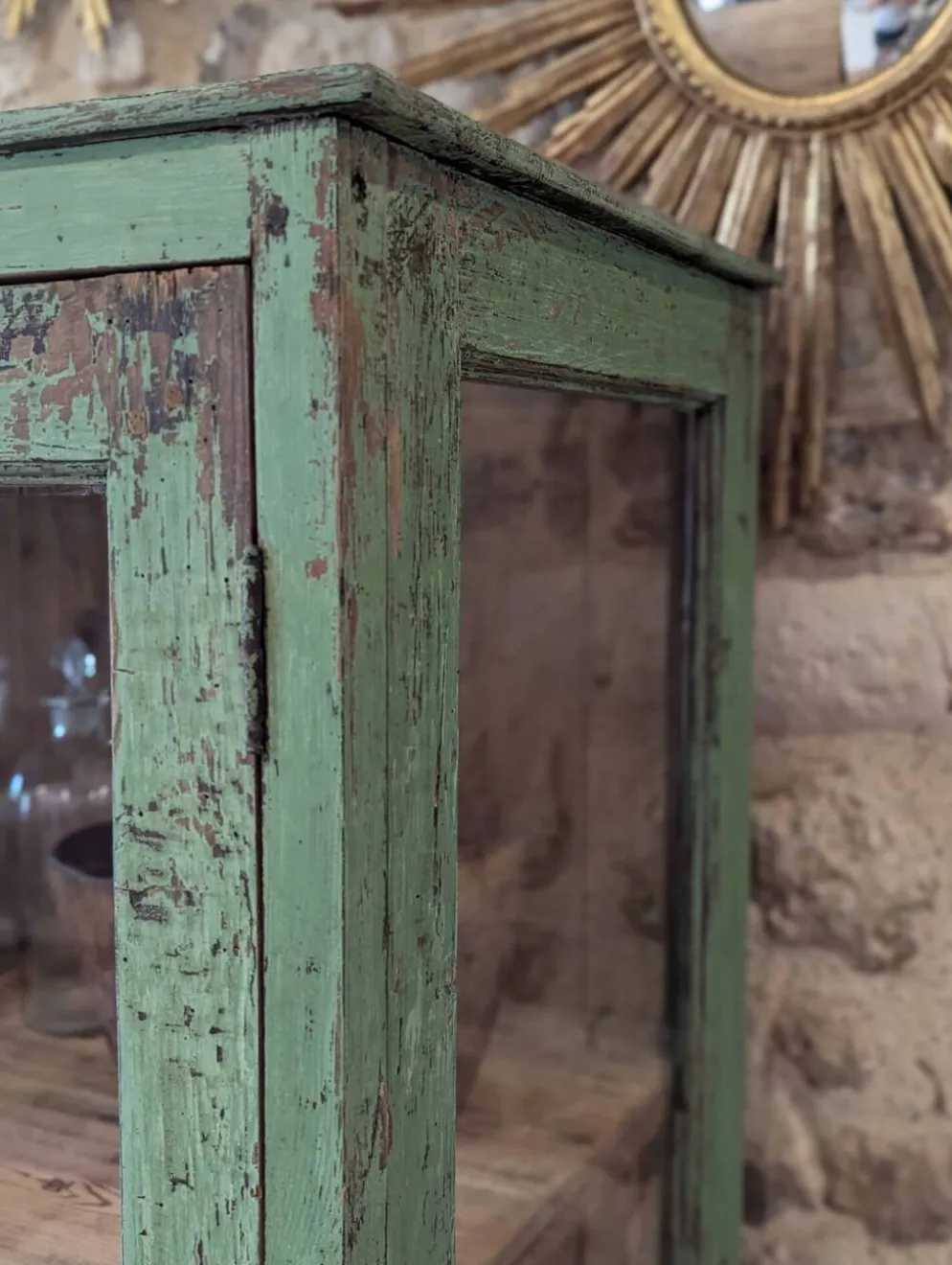 Vitrine ancienne